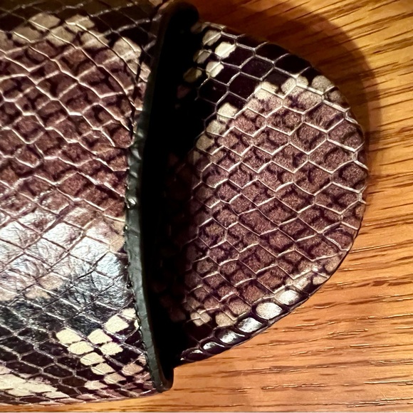 Vince Camuto Kevinney Womens Leather Open Toe Ankle Boots, Retro
Python Exotic - Picture 5 of 9